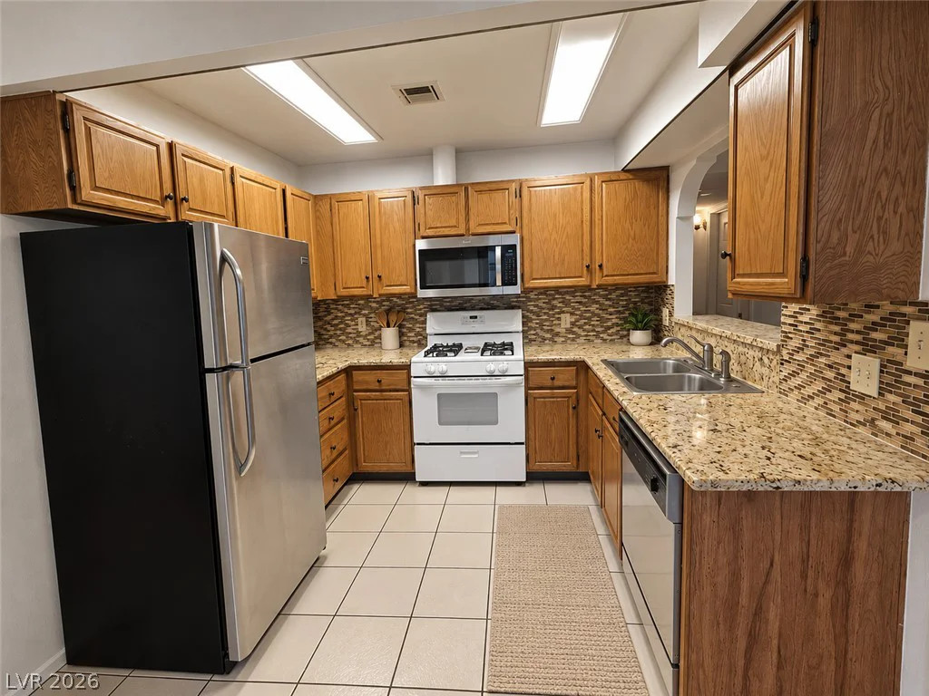 1751 Reno, Las Vegas, NV 89119