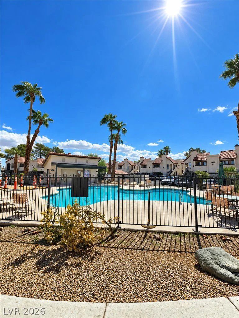 1751 Reno, Las Vegas, NV 89119