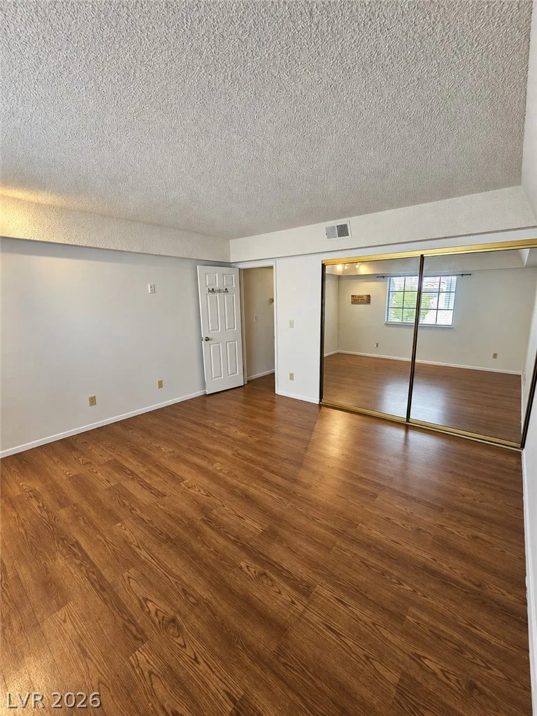 1751 Reno, Las Vegas, NV 89119