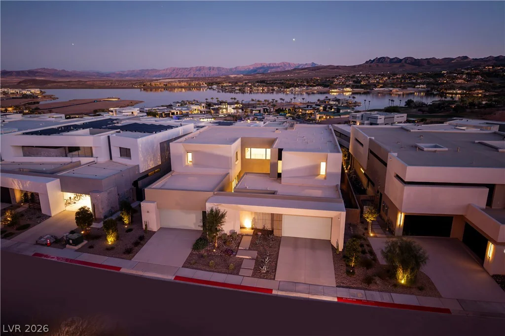 25 Falling Ridge, Henderson, NV 89011