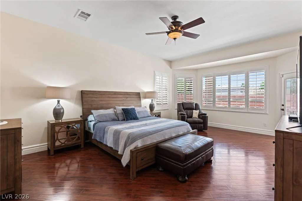 212 Cliff Valley, Las Vegas, NV 89148