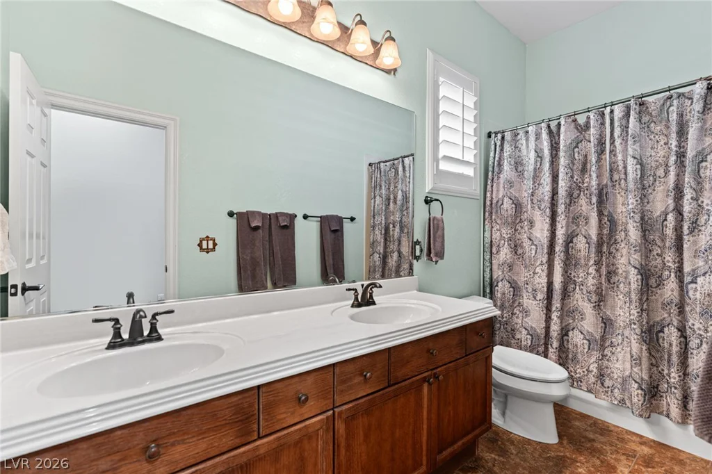 212 Cliff Valley, Las Vegas, NV 89148