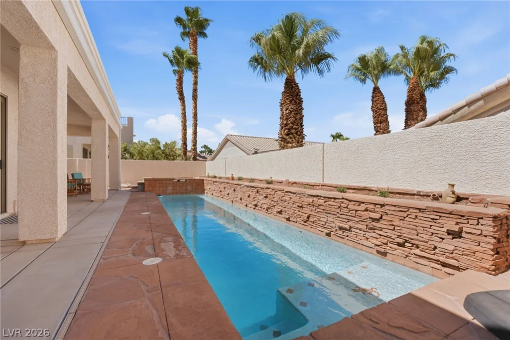 212 Cliff Valley, Las Vegas, NV 89148