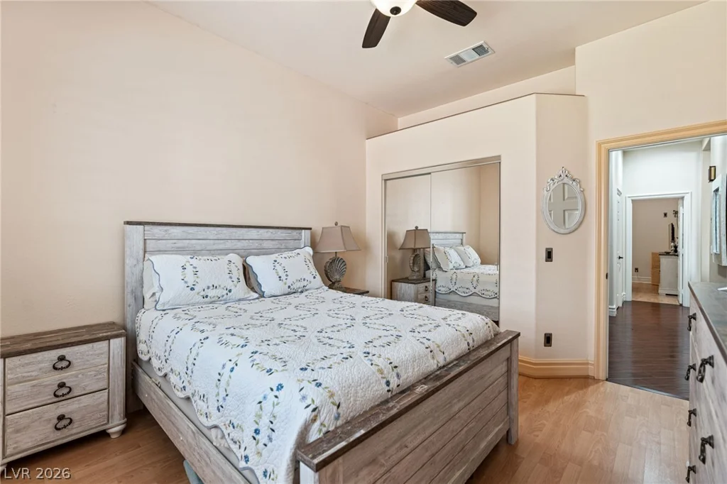 212 Cliff Valley, Las Vegas, NV 89148