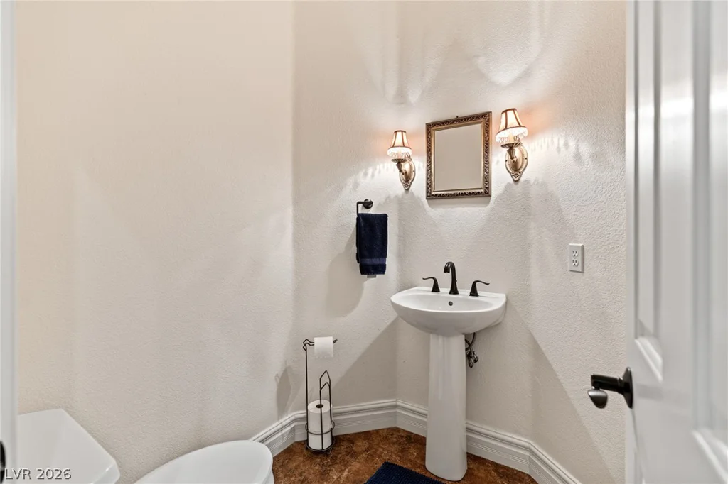 212 Cliff Valley, Las Vegas, NV 89148
