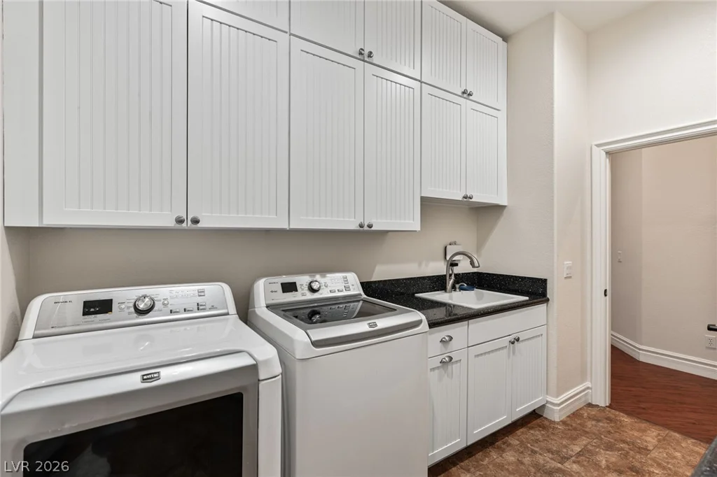 212 Cliff Valley, Las Vegas, NV 89148