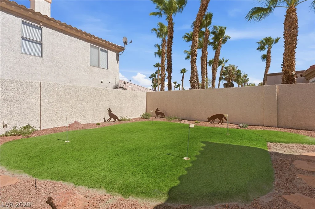 212 Cliff Valley, Las Vegas, NV 89148