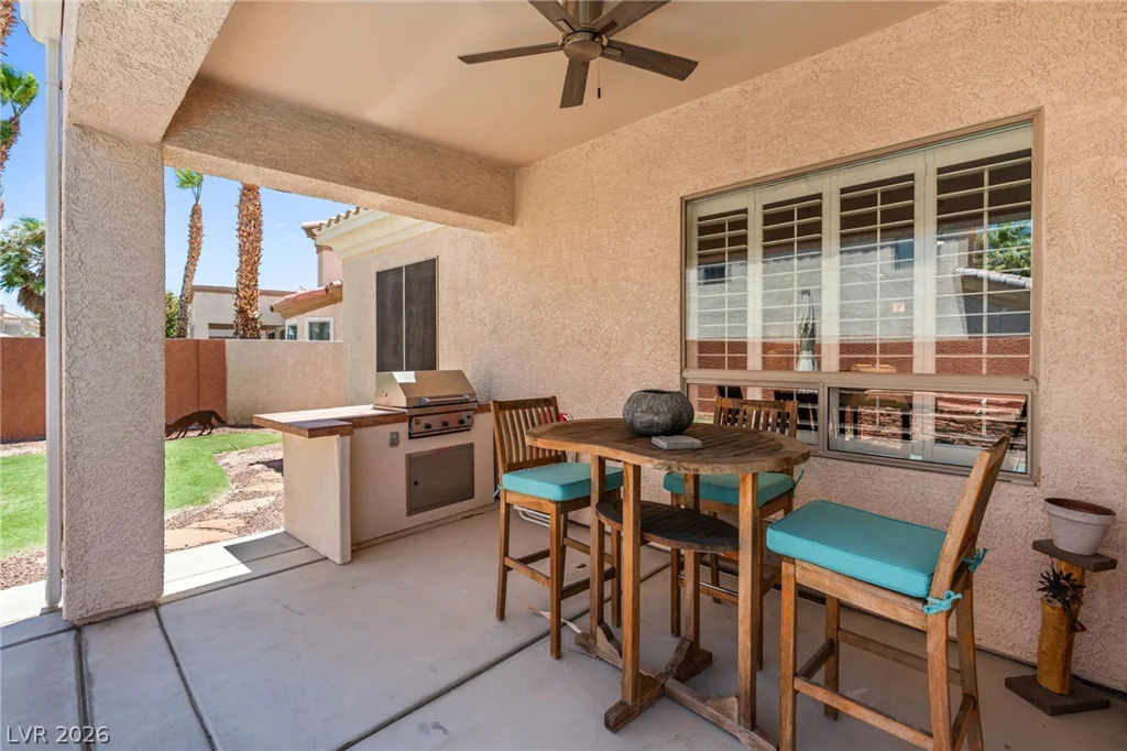 212 Cliff Valley, Las Vegas, NV 89148
