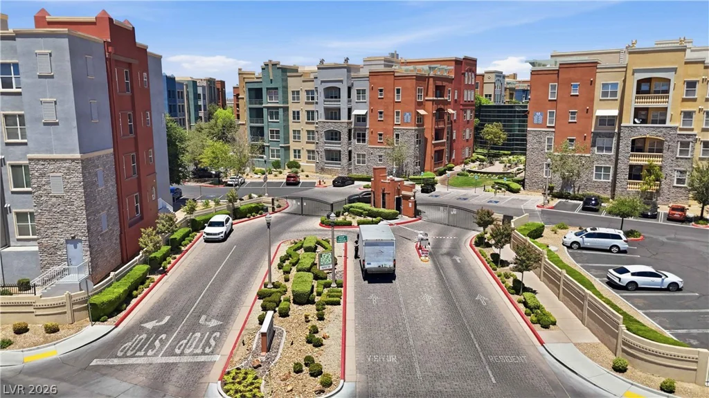 44 Serene, Las Vegas, NV 89123