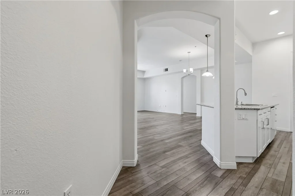 44 Serene, Las Vegas, NV 89123