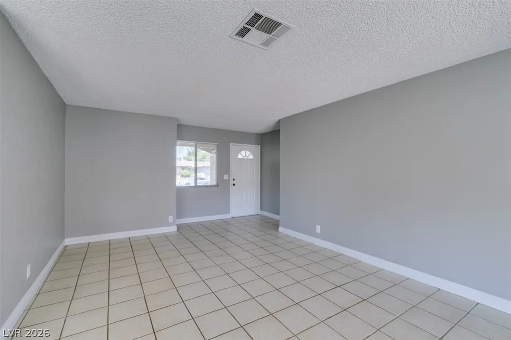 4732 Chantilly, Las Vegas, NV 89110