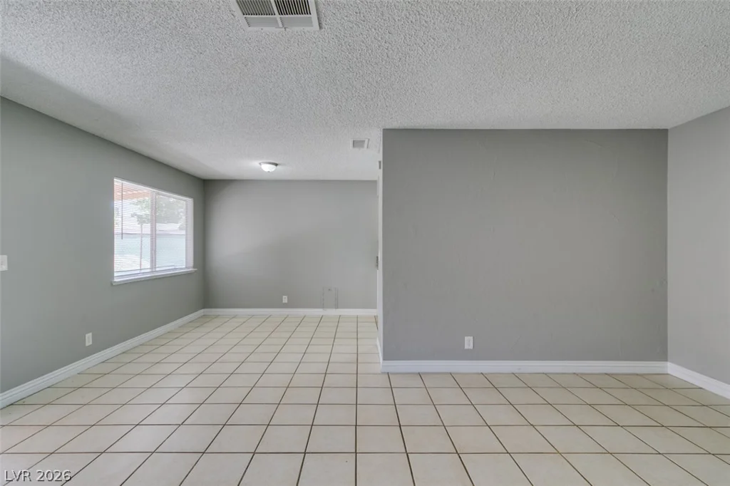 4732 Chantilly, Las Vegas, NV 89110