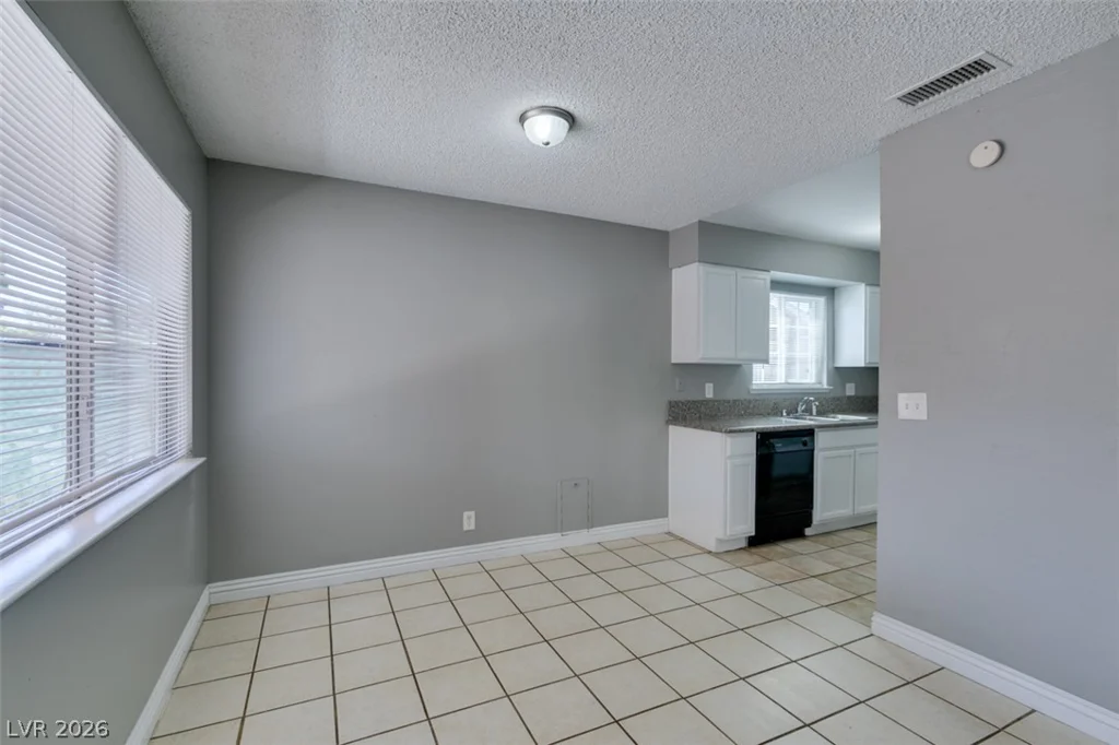 4732 Chantilly, Las Vegas, NV 89110