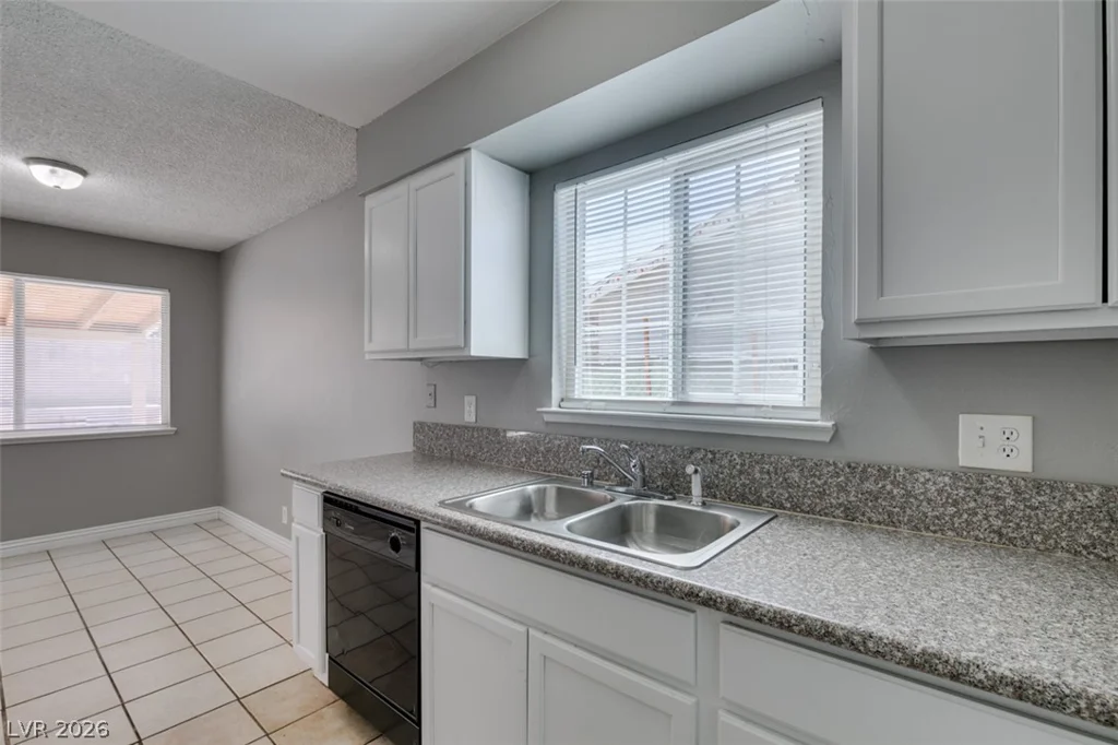 4732 Chantilly, Las Vegas, NV 89110