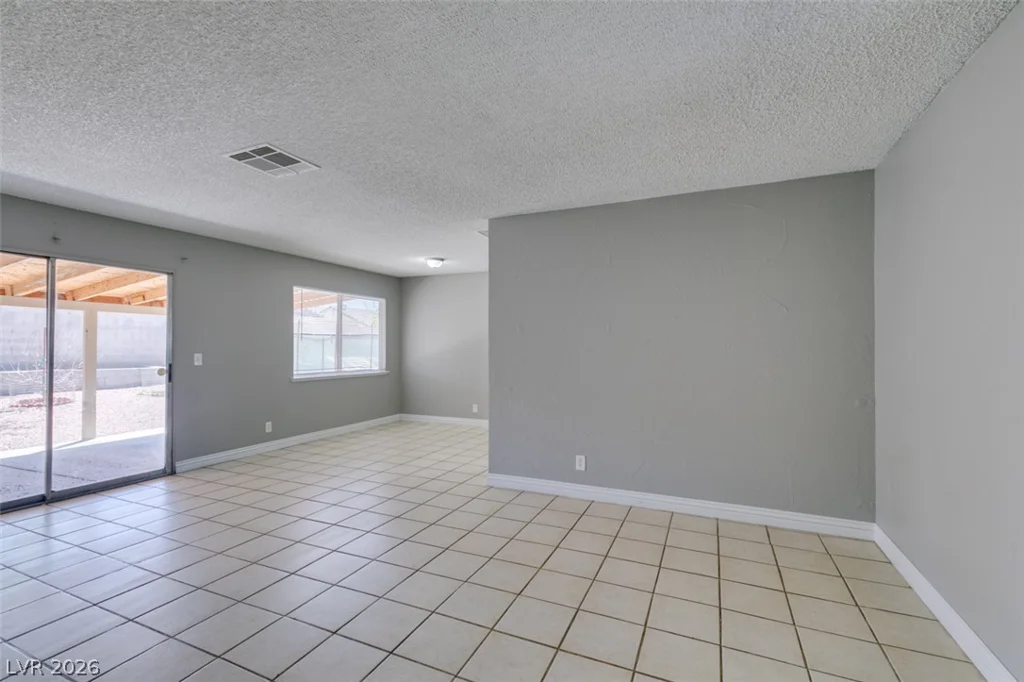 4732 Chantilly, Las Vegas, NV 89110
