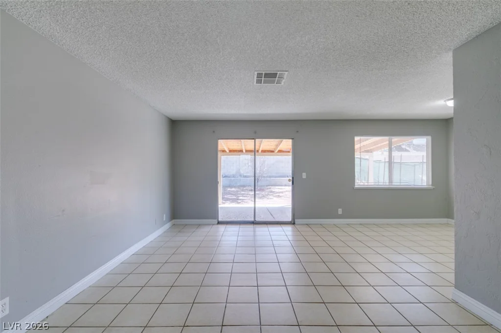 4732 Chantilly, Las Vegas, NV 89110