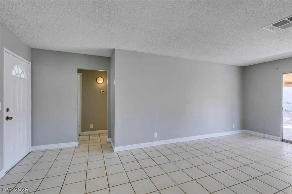 4732 Chantilly, Las Vegas, NV 89110