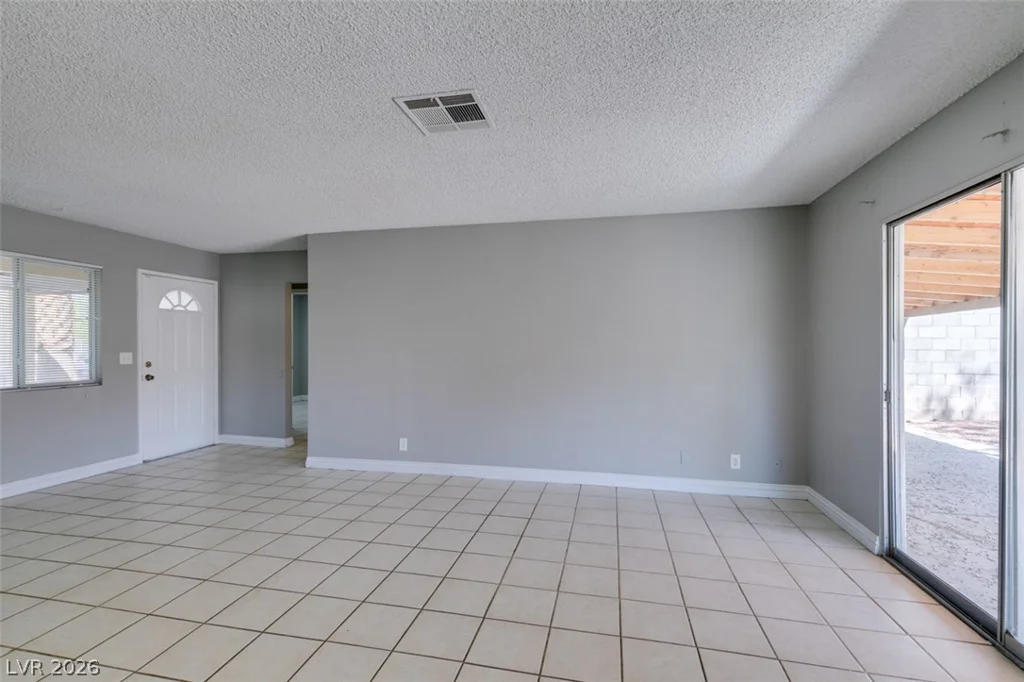 4732 Chantilly, Las Vegas, NV 89110