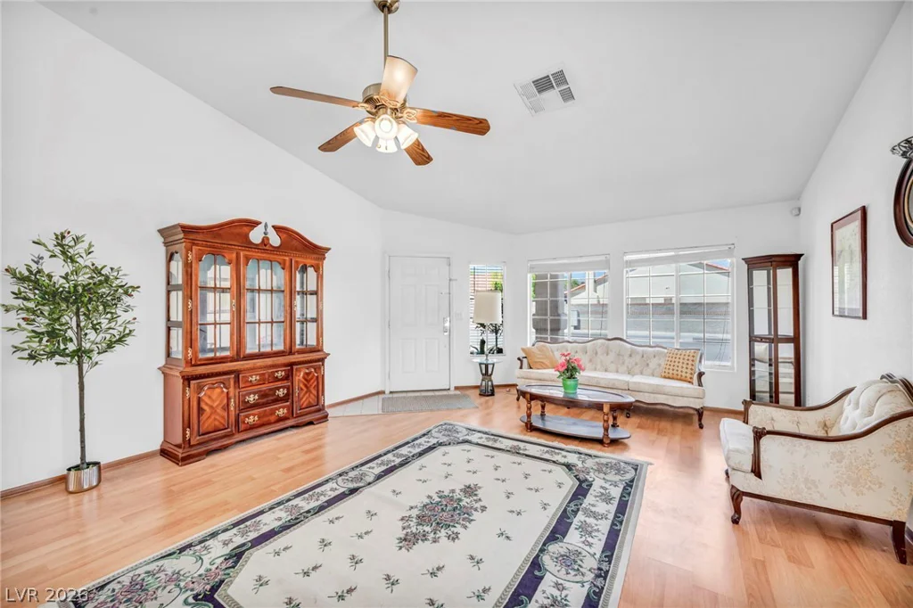 5364 Rhett, Las Vegas, NV 89130