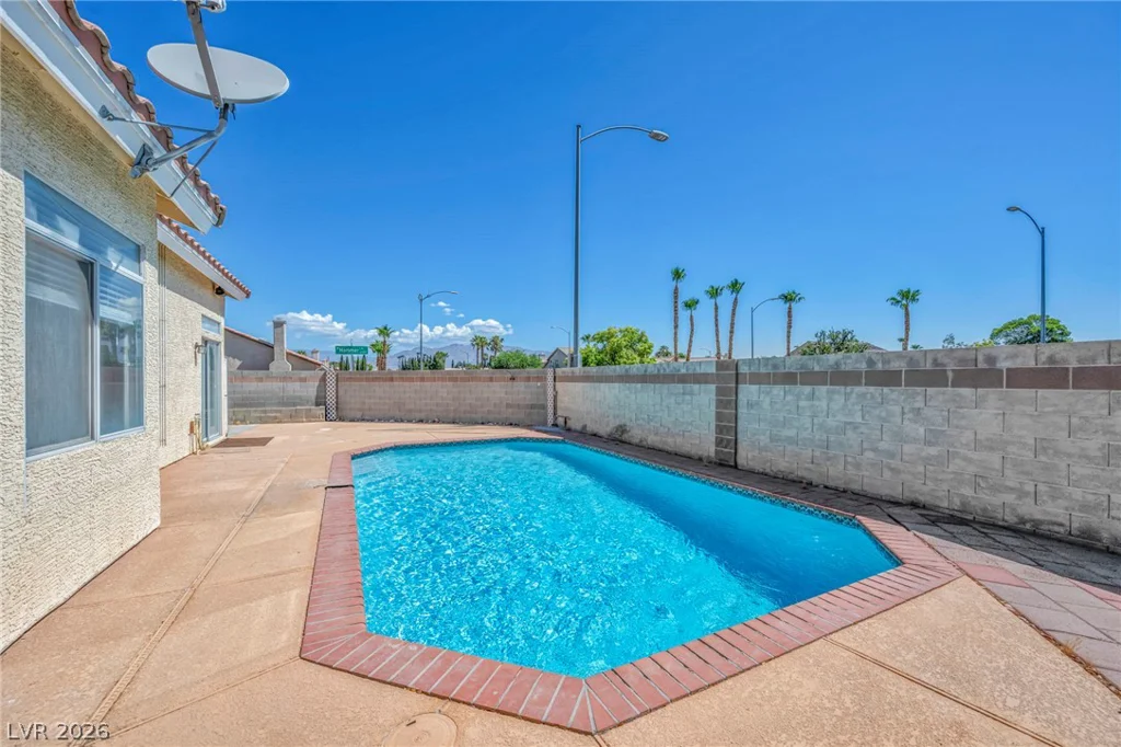 5364 Rhett, Las Vegas, NV 89130