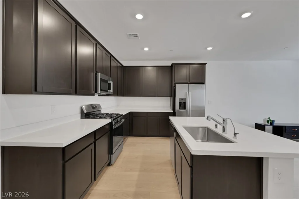 1526 Eva Crossing, Henderson, NV 89002