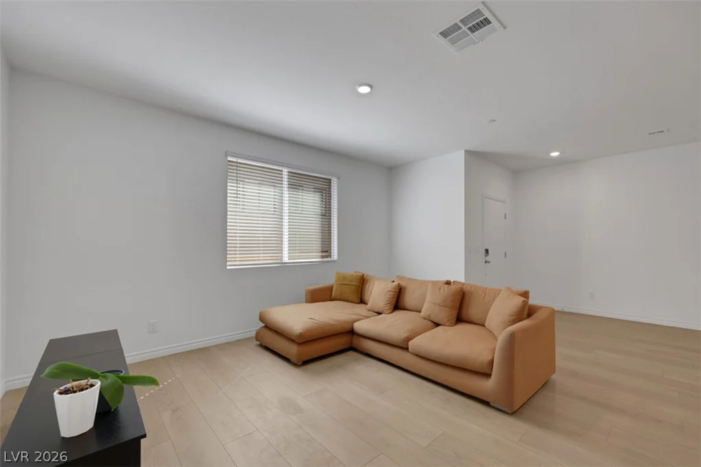 1526 Eva Crossing, Henderson, NV 89002