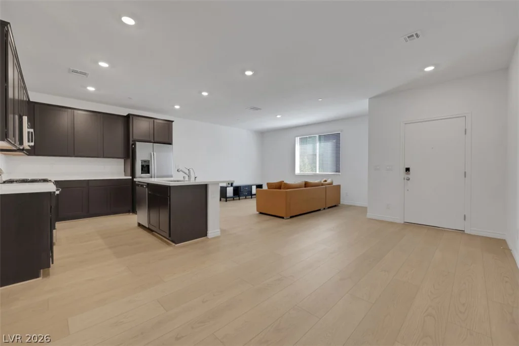 1526 Eva Crossing, Henderson, NV 89002