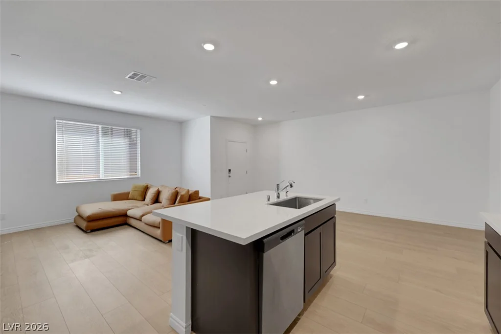 1526 Eva Crossing, Henderson, NV 89002
