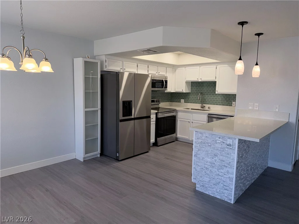8410 Eldora Avenue, Las Vegas, NV 89117