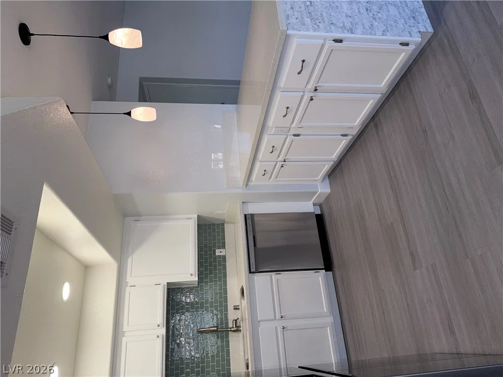 8410 Eldora Avenue, Las Vegas, NV 89117