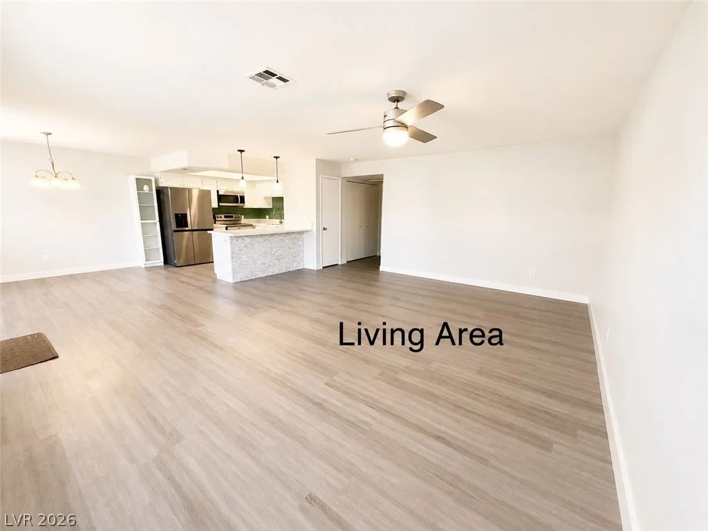 8410 Eldora Avenue, Las Vegas, NV 89117
