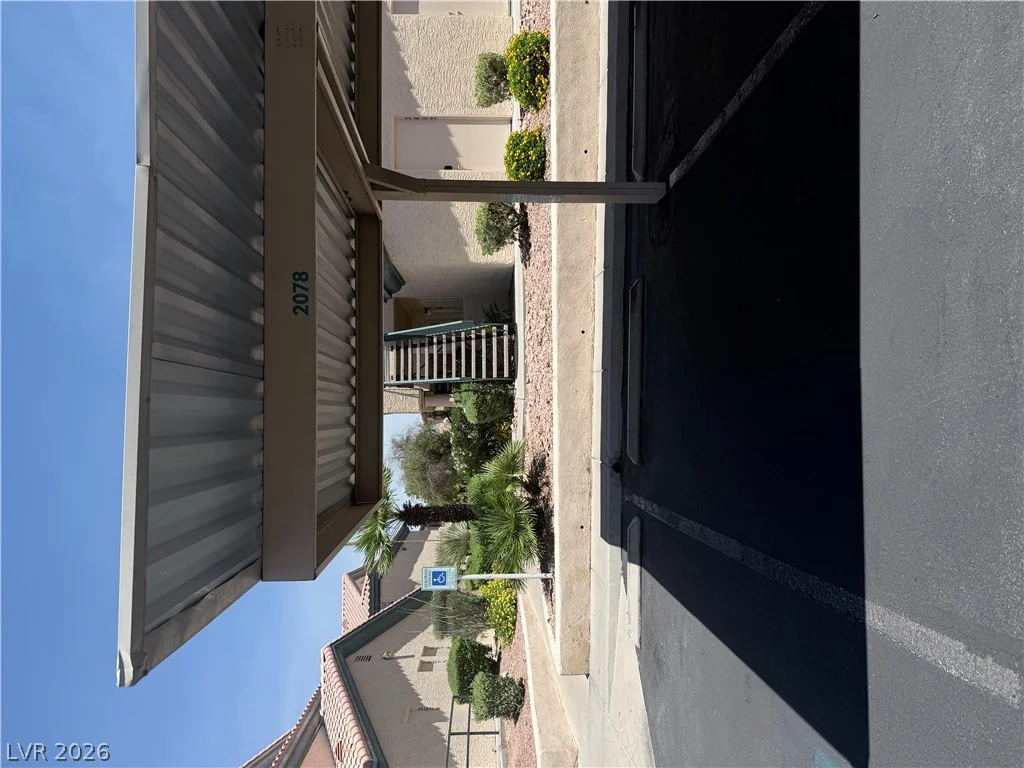 8410 Eldora Avenue, Las Vegas, NV 89117