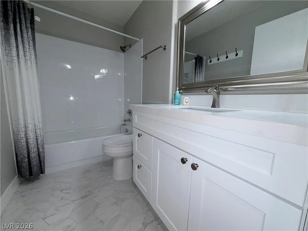 8410 Eldora Avenue, Las Vegas, NV 89117