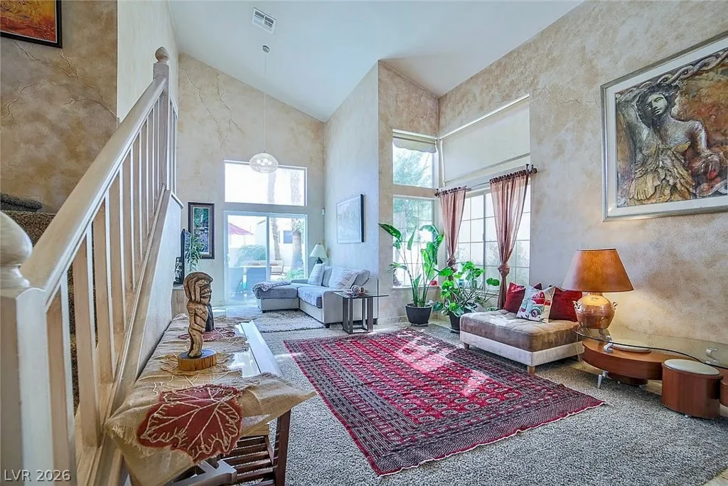 9821 Virginia Woods, Las Vegas, NV 89117