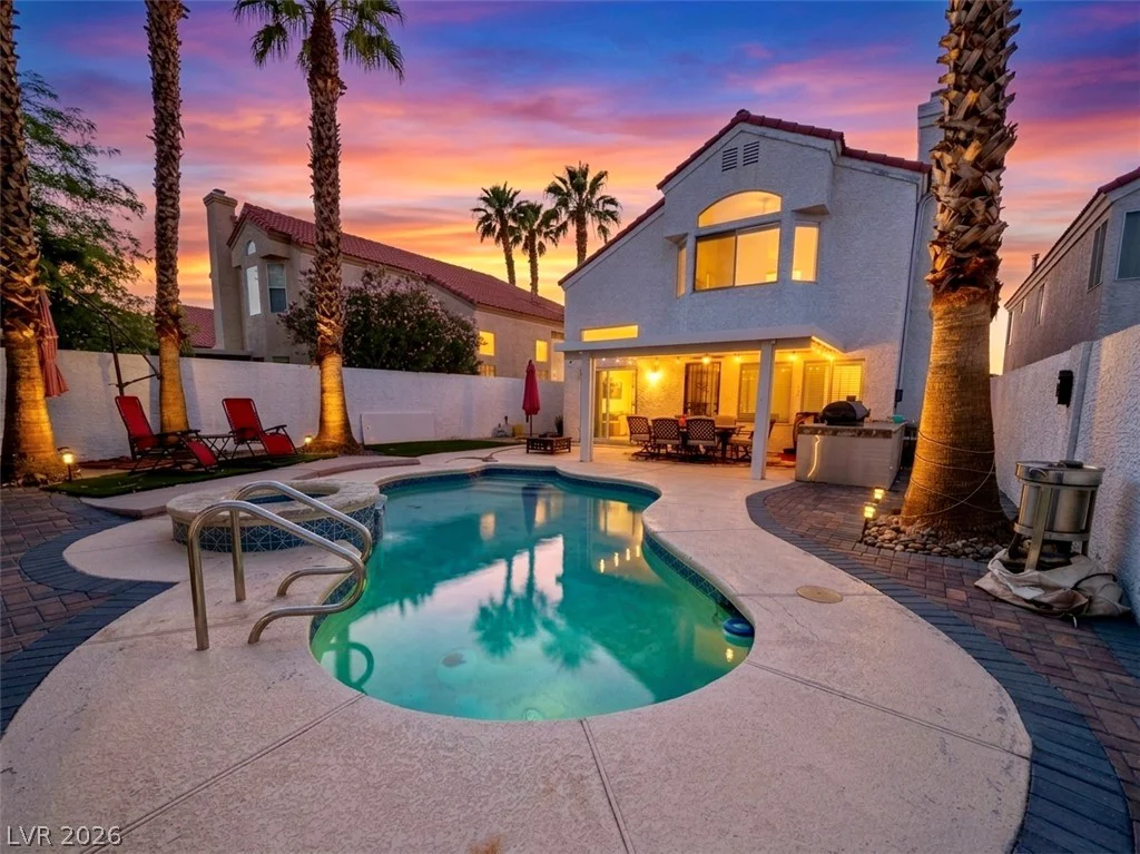 9821 Virginia Woods, Las Vegas, NV 89117