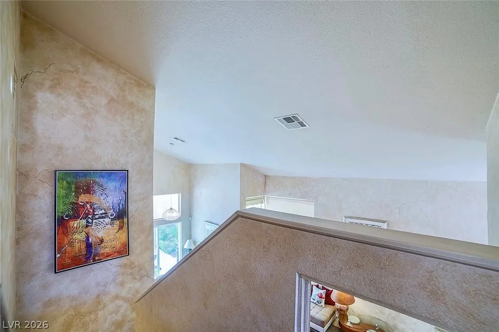 9821 Virginia Woods, Las Vegas, NV 89117