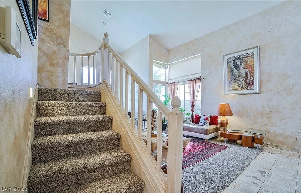 9821 Virginia Woods, Las Vegas, NV 89117