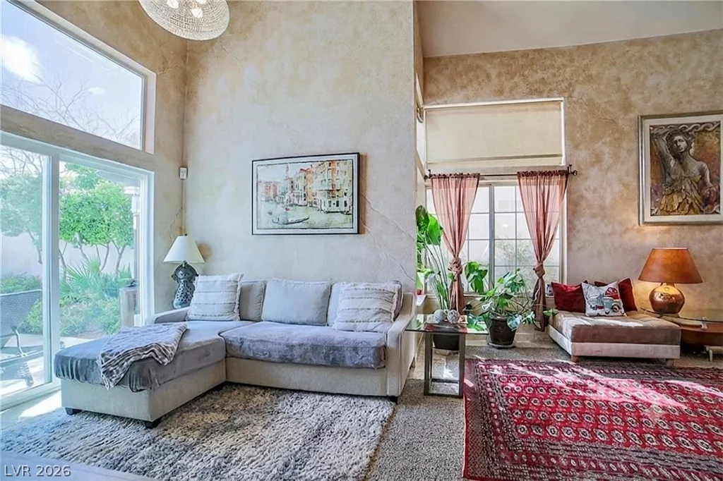 9821 Virginia Woods, Las Vegas, NV 89117