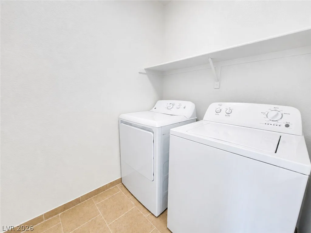 2054 Cardigan, North Las Vegas, NV 89032