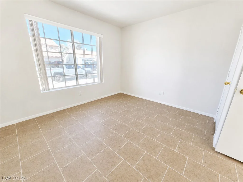 2054 Cardigan, North Las Vegas, NV 89032