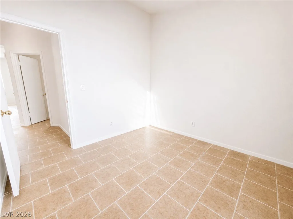 2054 Cardigan, North Las Vegas, NV 89032