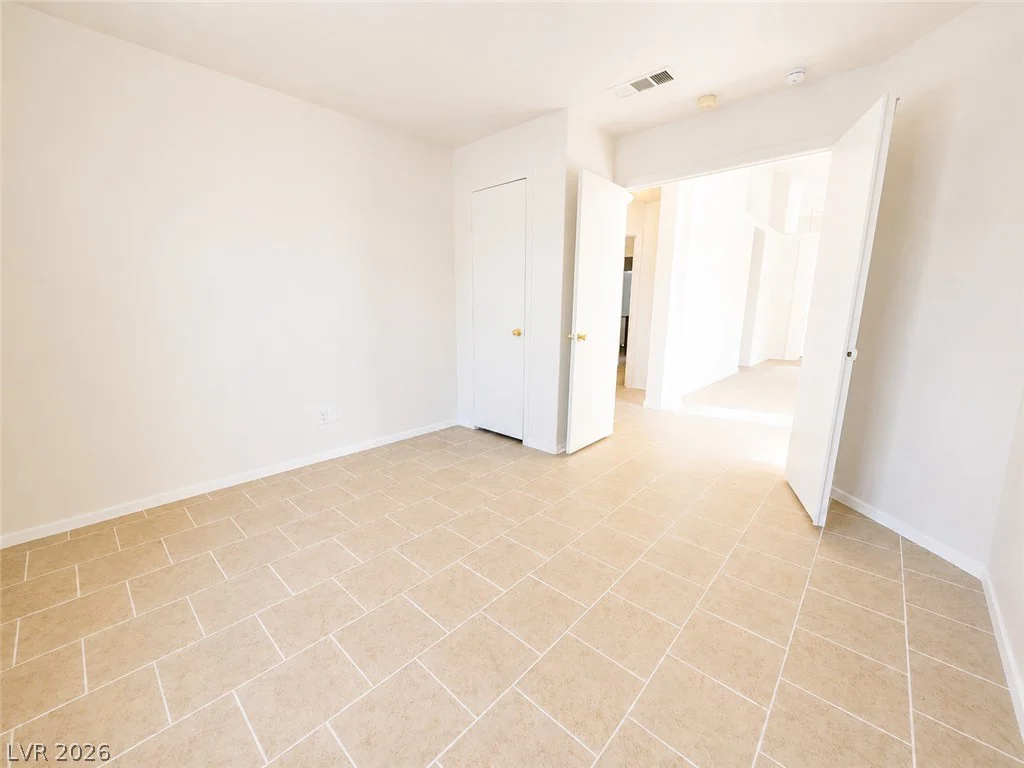 2054 Cardigan, North Las Vegas, NV 89032