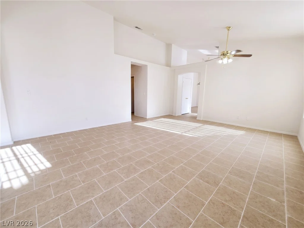 2054 Cardigan, North Las Vegas, NV 89032