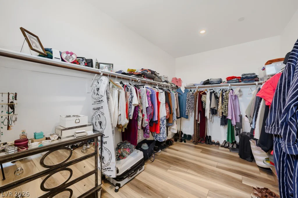 1074 Parkington, Henderson, NV 89012