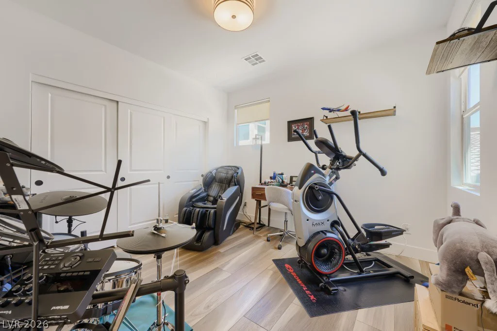 1074 Parkington, Henderson, NV 89012