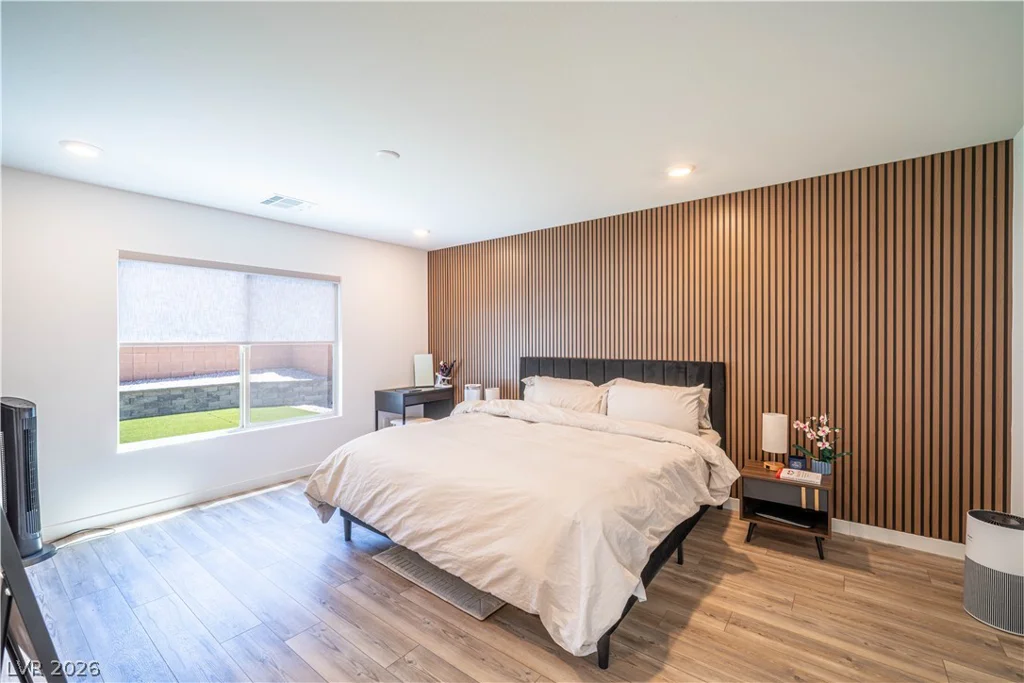 5867 Gossamer Stone, Las Vegas, NV 89141