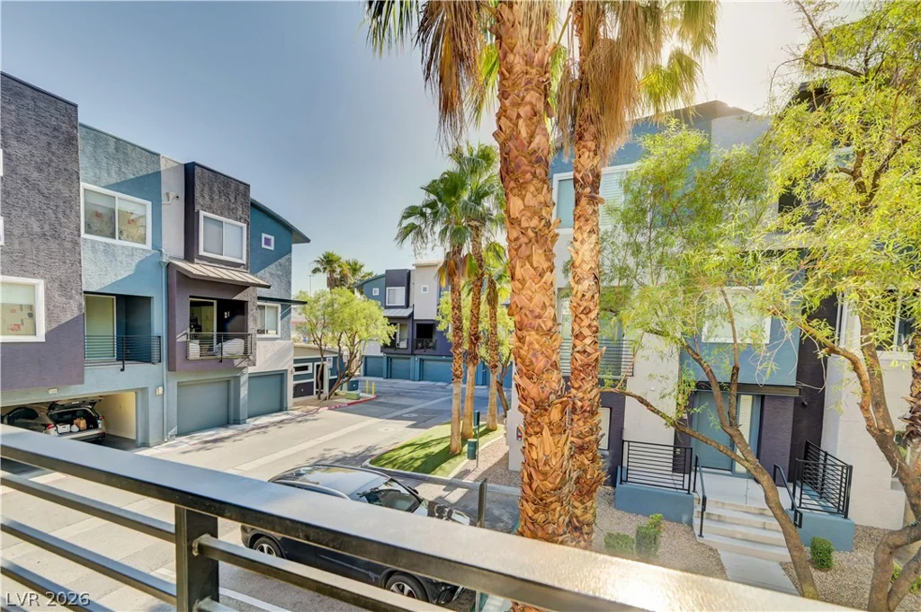 9050 Tropicana, Las Vegas, NV 89147