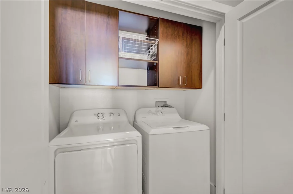 9050 Tropicana, Las Vegas, NV 89147