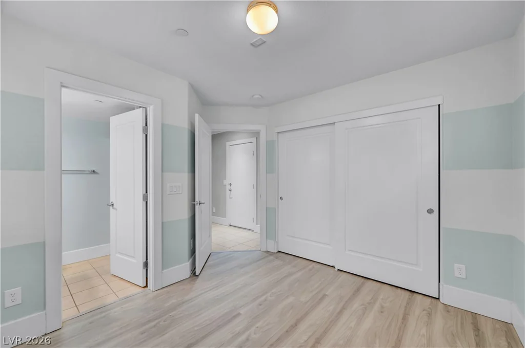 9050 Tropicana, Las Vegas, NV 89147