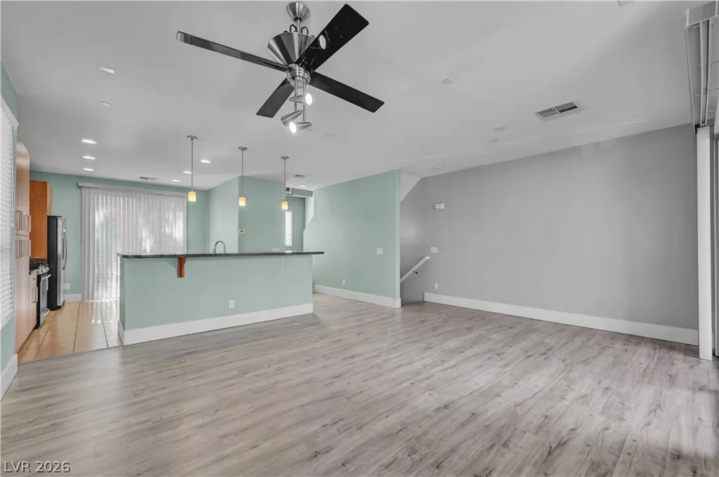 9050 Tropicana, Las Vegas, NV 89147